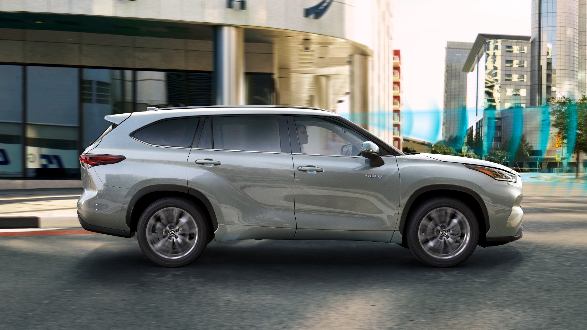 Toyota Highlander | Discover Highlander Range | Toyota UK